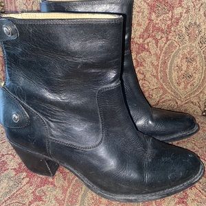 FRYE Moro Boots Black /Very nice and comfy. Sz 7.5